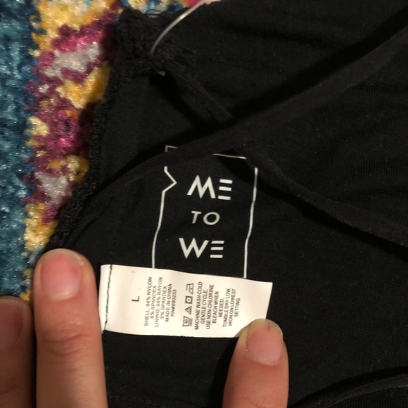 MeToWe Crochet Overlay Crop Top Criss Cross - Picture 5 of 8